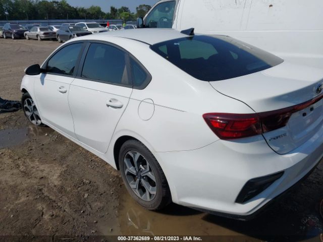 3KPF24AD9LE179079 KIA Forte Lxs