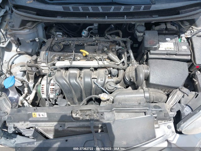 Hyundai Elantra Limited 2015 5NPDH4AE5FH621452 Image 10