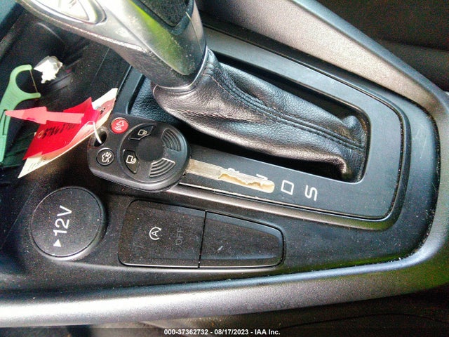 2018 FORD FOCUS SE VIN: 1FADP3FE1JL230945