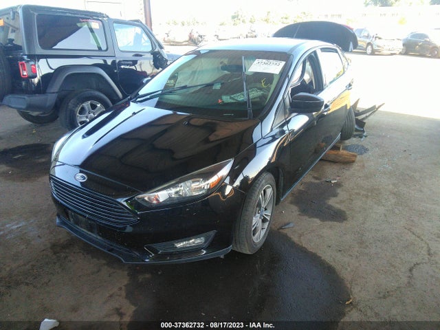 2018 FORD FOCUS SE VIN: 1FADP3FE1JL230945