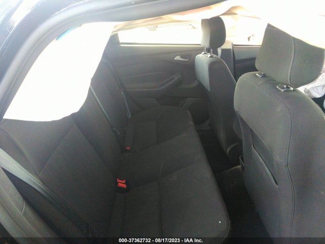 2018 FORD FOCUS SE VIN: 1FADP3FE1JL230945