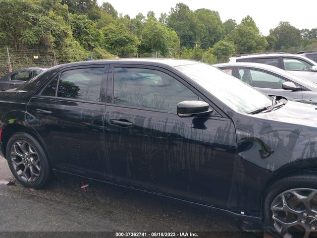 2C3CCAGG3GH296493 Chrysler 300 300s