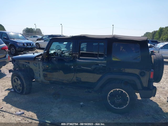 2015 JEEP WRANGLER UNLIMITED SPORT VIN: 1C4BJWDG5FL740604