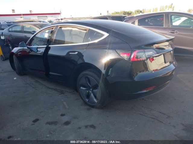 5YJ3E1EA3KF325090 Tesla Model 3 Range