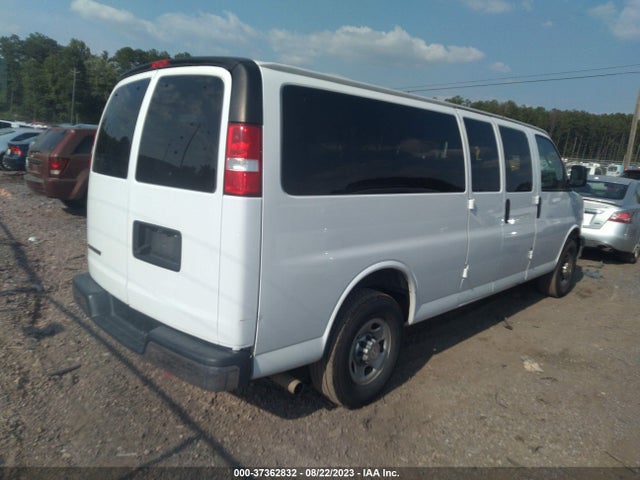 Chevrolet Express Passenger Lt 2019 1GAZGPFGXK1367333 Image 4