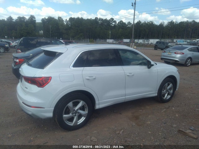 WA1AUCF34M1134127 Audi Q3 PREMIUM