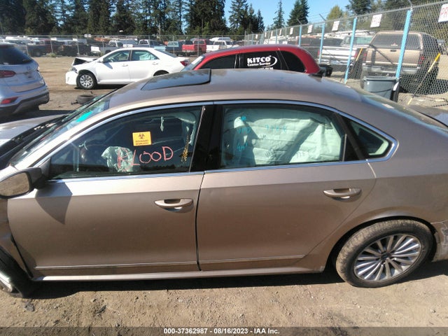 1VWBT7A38GC022724 Volkswagen Passat 1.8t Se