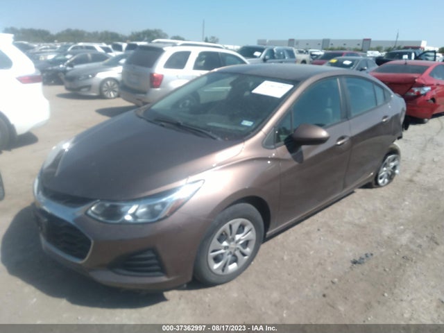 Chevrolet CRUZE LS 2019 1G1BC5SMXK7137348 Image 2