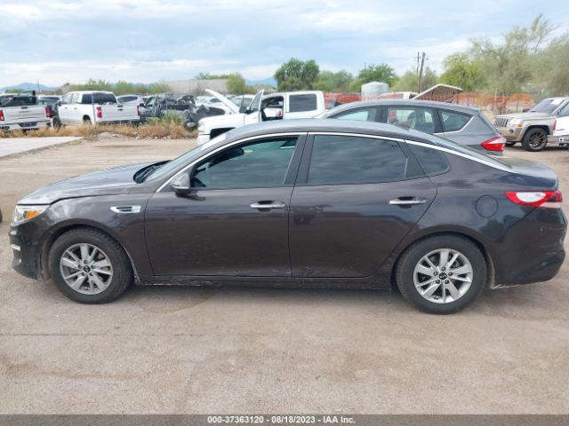 KNAGT4L33J5233875 KIA Optima Lx