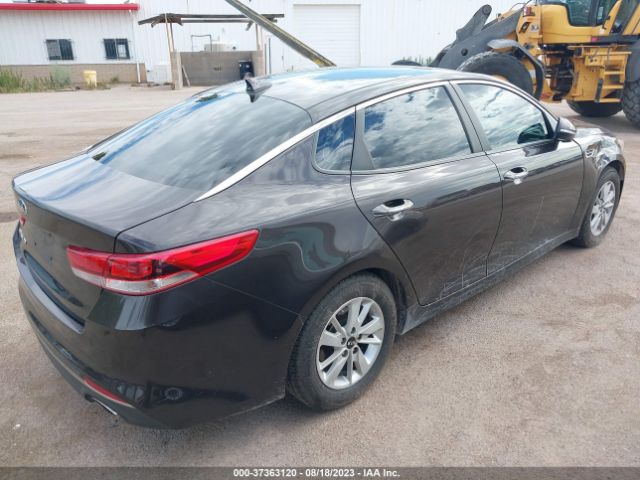 KNAGT4L33J5233875 KIA Optima Lx