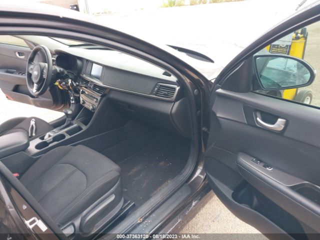 KNAGT4L33J5233875 KIA Optima Lx