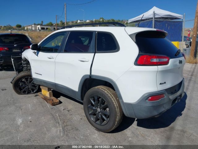 1C4PJMCS7EW296221 Jeep Cherokee Altitude