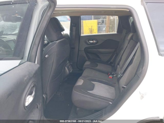 1C4PJMCS7EW296221 Jeep Cherokee Altitude