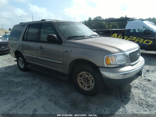 2002 FORD EXPEDITION XLT VIN: 1FMRU15W72LA84006