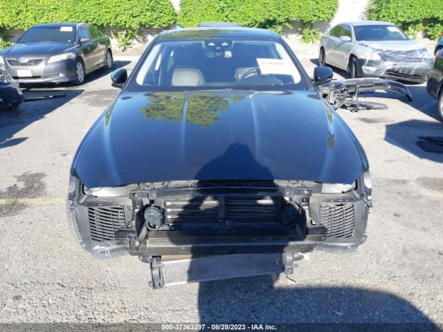 SAJAE4BG0HA955704 Jaguar Xe 25t Prestige