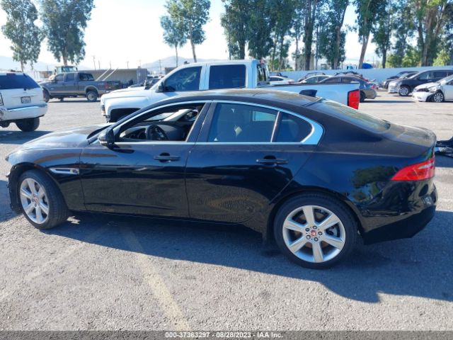 SAJAE4BG0HA955704 Jaguar Xe 25t Prestige