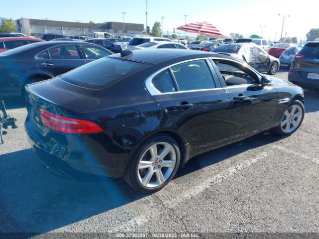 SAJAE4BG0HA955704 Jaguar Xe 25t Prestige
