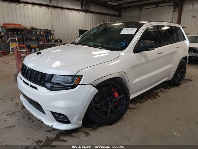 1C4RJFDJ3JC135693 Jeep Grand Cherokee Srt