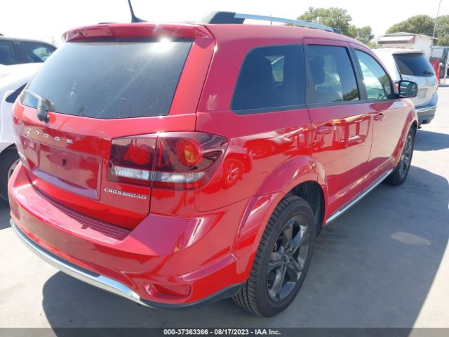 3C4PDCGB2LT266929 Dodge Journey Crossroad