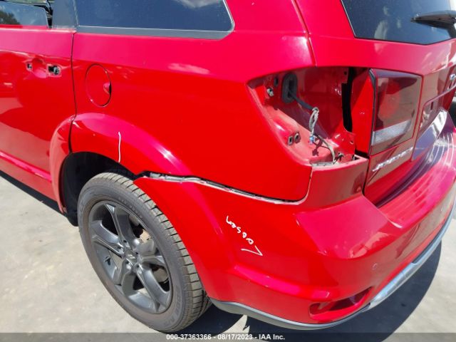 3C4PDCGB2LT266929 Dodge Journey Crossroad