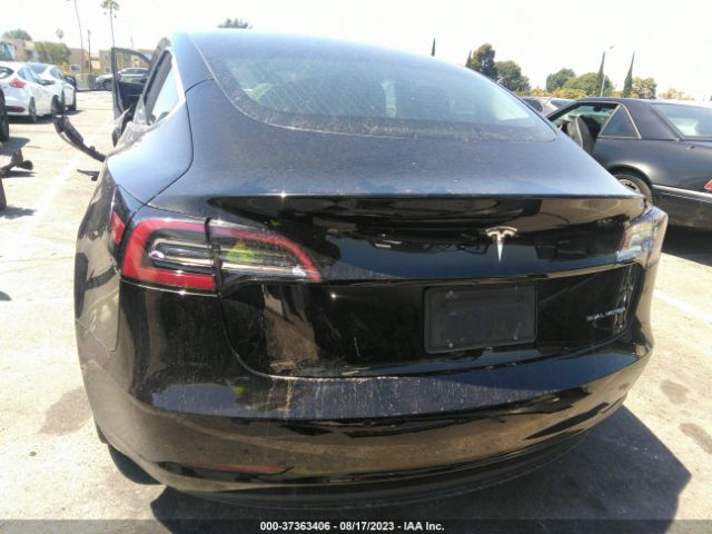 5YJ3E1EB5JF186832 Tesla Model 3 Long Range