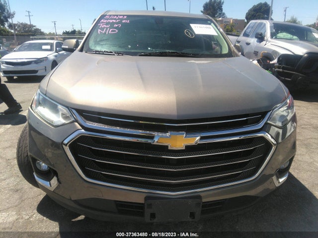 Chevrolet Traverse Lt Cloth 2018 1GNERGKW0JJ185627 Image 4