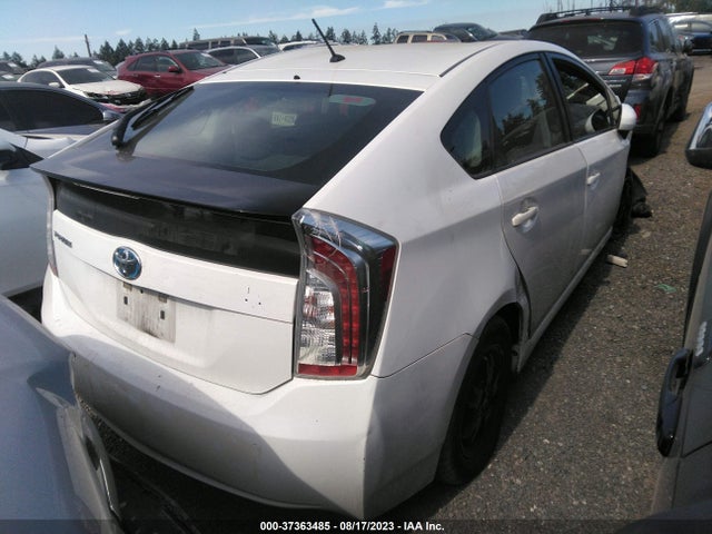 Toyota Prius Four 2015 JTDKN3DU1F1989731 Image 4
