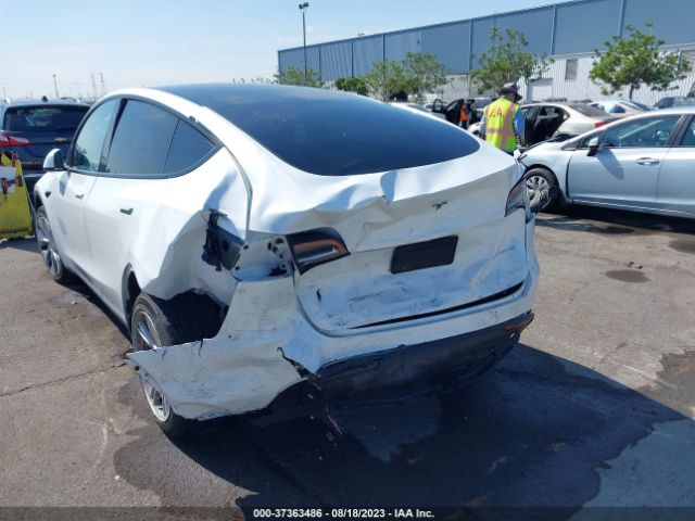 2023 TESLA MODEL Y 7SAYGDEE7PF602371 Photo 5
