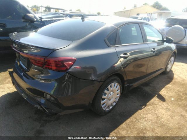 3KPF54AD8PE597615 KIA Forte Gt-line