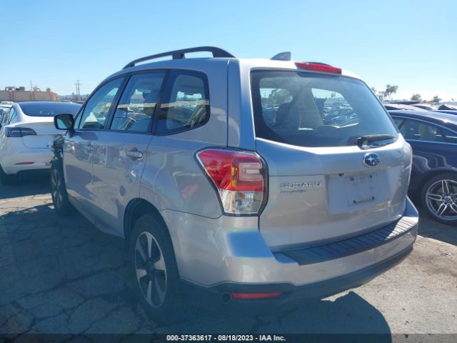 JF2SJABC9HH478886 Subaru Forester
