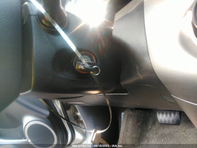 2007 TOYOTA RAV4 SPORT VIN: JTMBD32V575113110