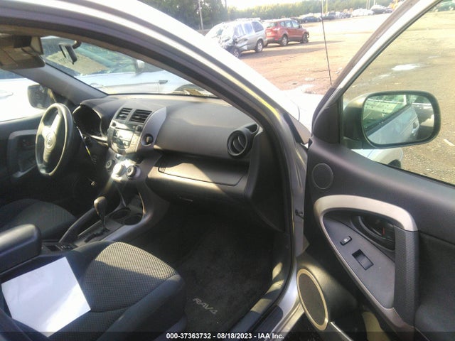 2007 TOYOTA RAV4 SPORT VIN: JTMBD32V575113110