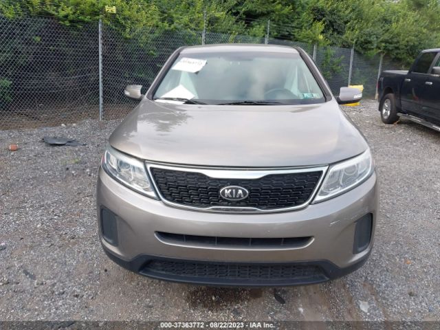 5XYKT3A65FG621631 KIA SORENTO LX
