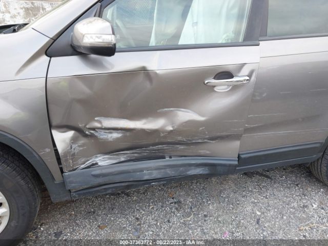 5XYKT3A65FG621631 KIA SORENTO LX