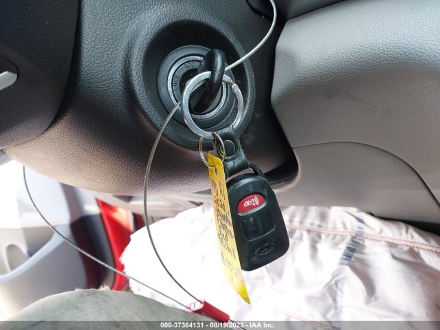 Hyundai ELANTRA SE 2020 5NPD74LF2LH551610 Image 11
