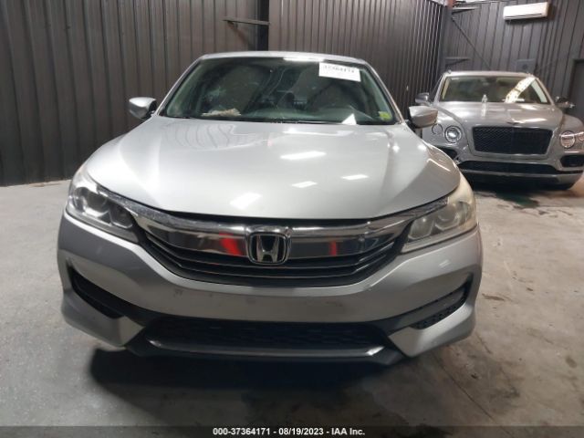 1HGCR2F36HA154462 Honda ACCORD LX