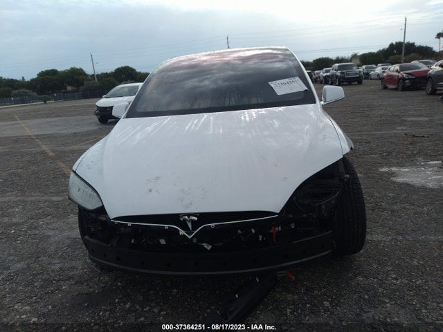 Tesla Model X Long Range 2020 5YJXCDE21LF282176 Image 4