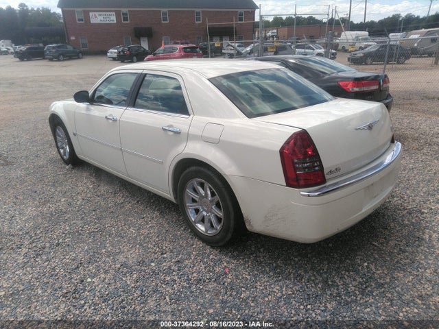 2005 CHRYSLER 300 300C VIN: 2C3JA63H25H575374