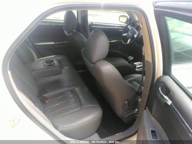 2005 CHRYSLER 300 300C VIN: 2C3JA63H25H575374