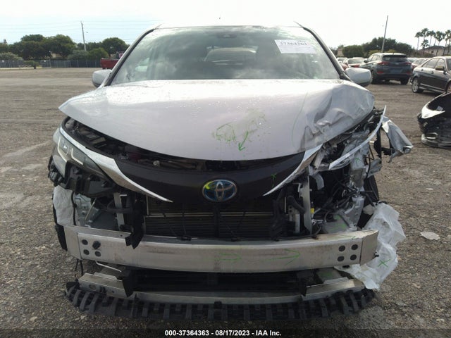 Toyota SIENNA XLE 2022 5TDYRKEC2NS122998 Image 6
