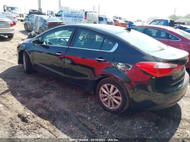 KNAFX4A84E5198090 KIA FORTE EX