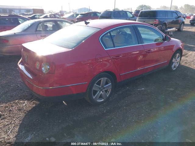 2008 VOLKSWAGEN PASSAT WVWAK73C68E073918 Photo 3