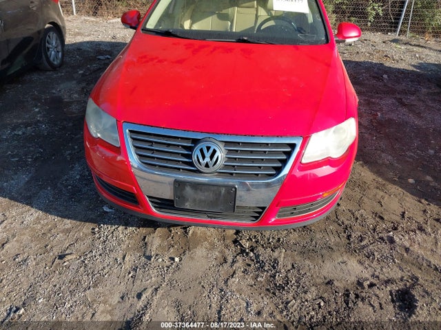 2008 VOLKSWAGEN PASSAT WVWAK73C68E073918 Photo 5