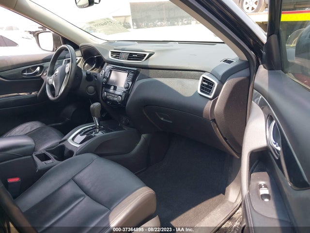 2015 NISSAN ROGUE SL VIN: 5N1AT2MV0FC845916
