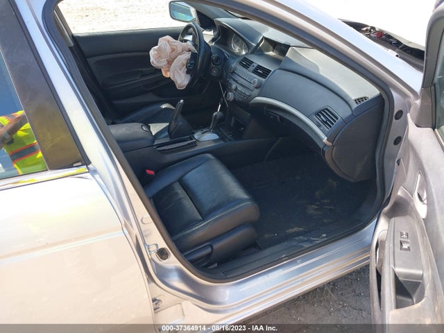 2011 HONDA ACCORD SDN SE VIN: 1HGCP2F63BA133088