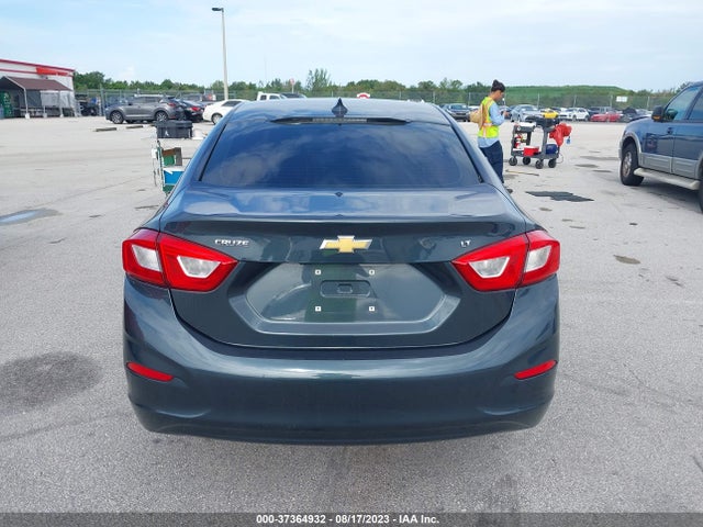 Chevrolet CRUZE LT 2018 1G1BE5SM1J7114971 Image 16