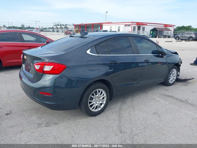 Chevrolet CRUZE LT 2018 1G1BE5SM1J7114971 Image 4