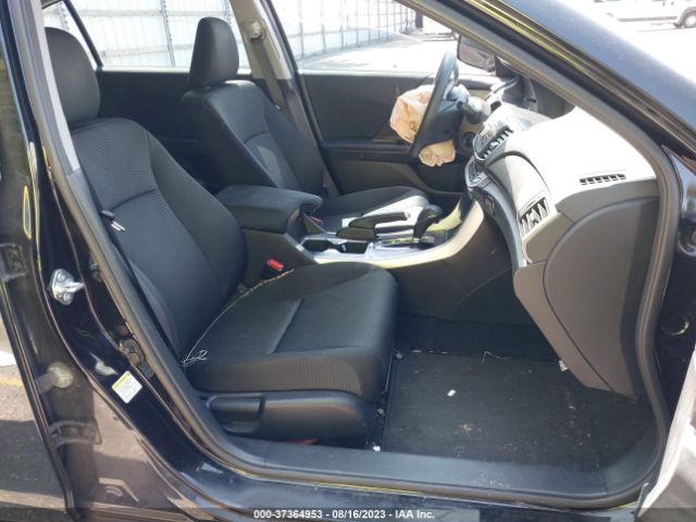 1HGCR2F32EA279177 Honda Accord Sedan Lx