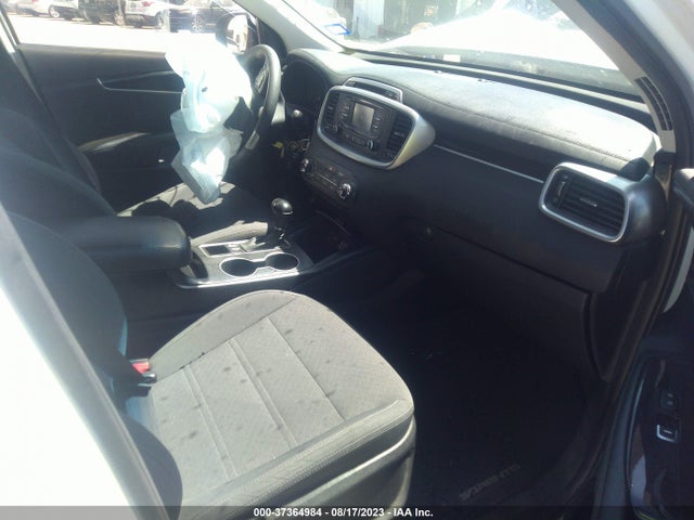 KIA SORENTO LX 2016 5XYPG4A35GG154136 Image 5