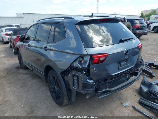3VV8B7AX2NM171288 Volkswagen Tiguan Se R-line Black